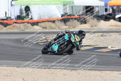 media/Nov-01-2025-CVMA (Sat) [[fc0f7531b8]]/Race 4-500-400-350 Supersport/